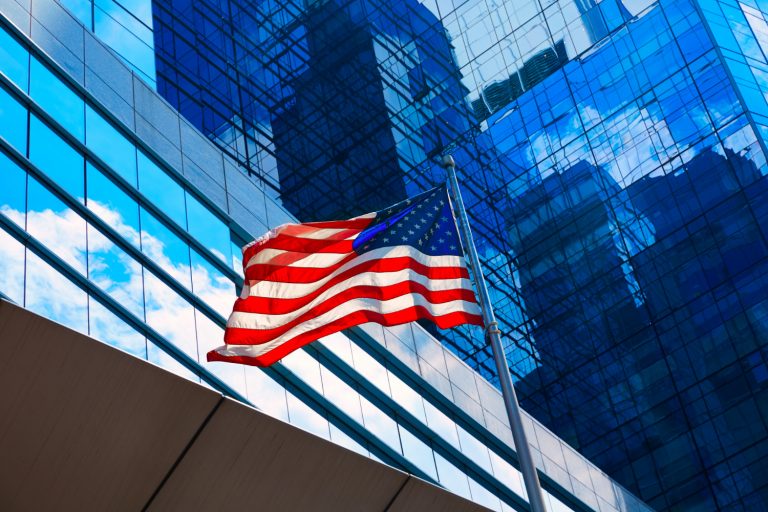Кандидат в президенти США Пенс підтримав Україну